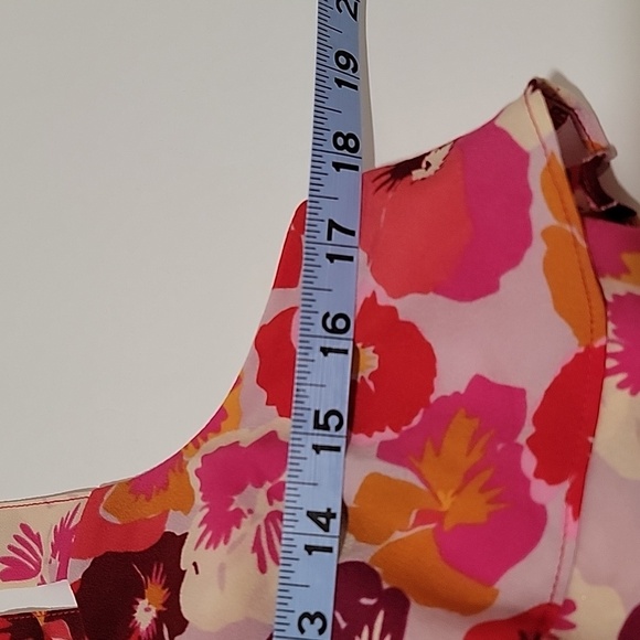 Cabi Footloose Cami Tank Top Floral Sleeveless Ruffle Neckline Flowy XS - Picture 9 of 10